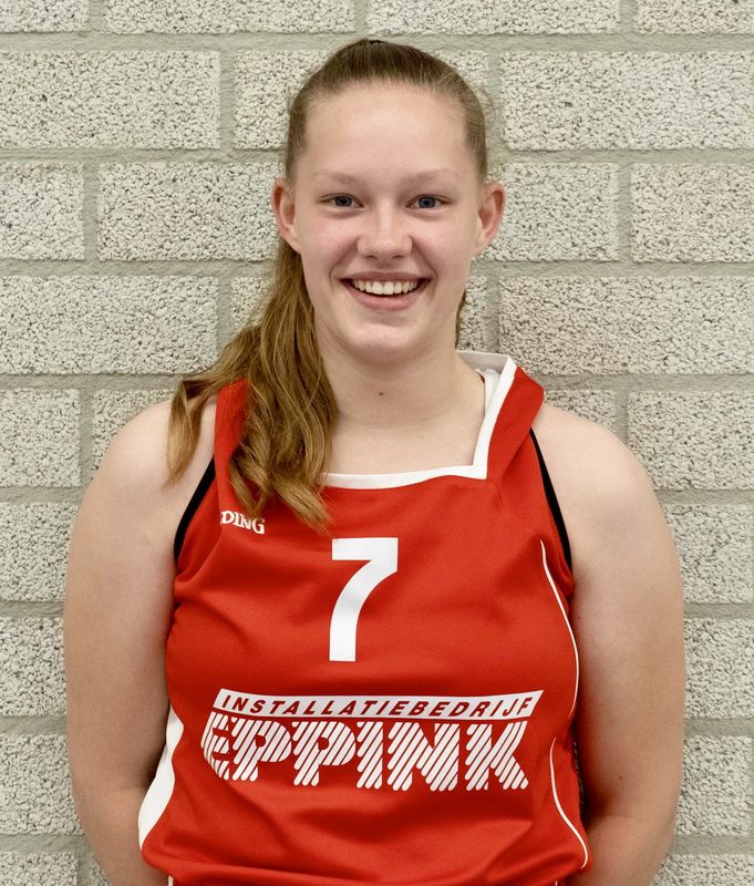 Jade Brughuis (V)